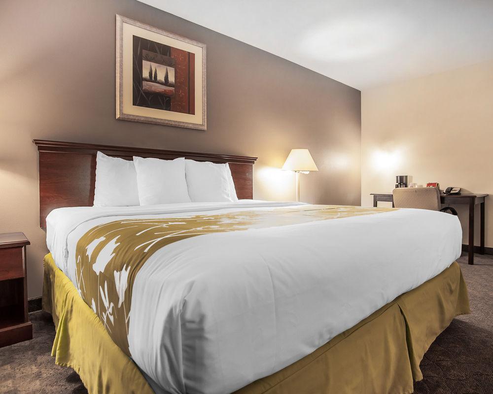 Econo Lodge Inn & Suites Fairgrounds Des Moines Kültér fotó