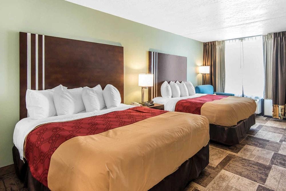 Econo Lodge Inn & Suites Fairgrounds Des Moines Kültér fotó