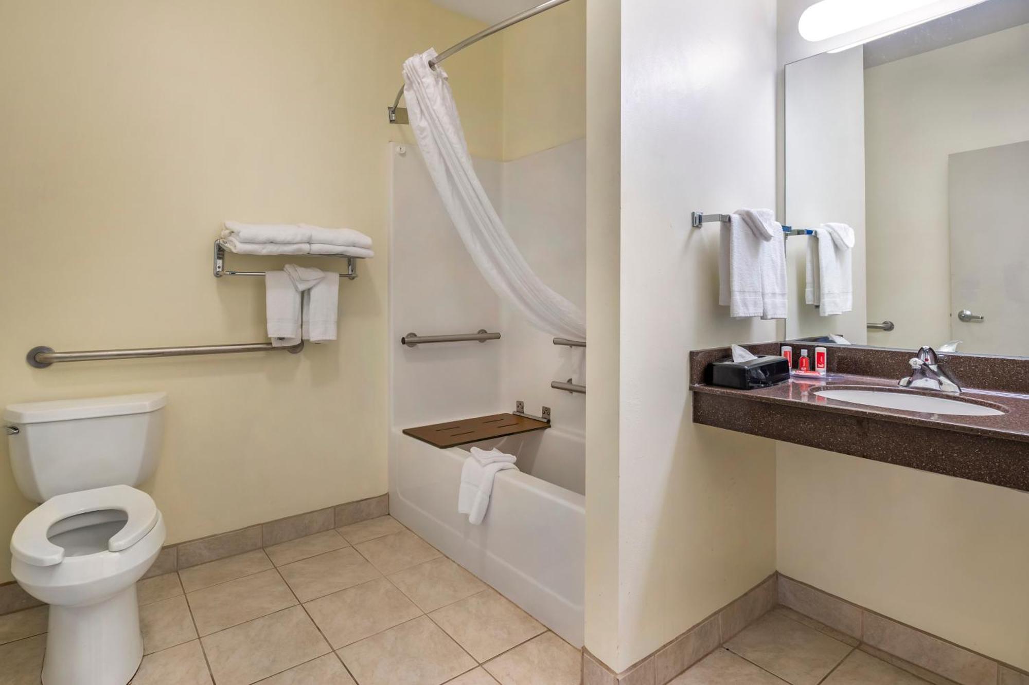 Econo Lodge Inn & Suites Fairgrounds Des Moines Kültér fotó